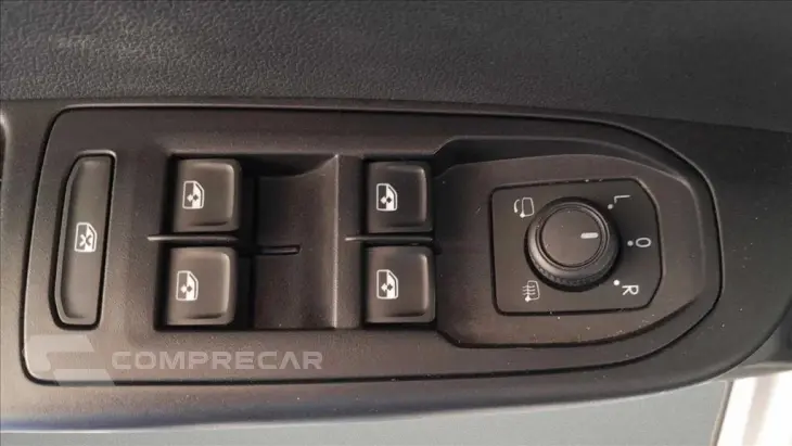 TAOS 1.4 250 TSI TOTAL FLEX HIGHLINE AUTOMÁTICO