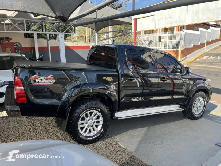 Hilux Caminhonete 3.0 16V 4P 4X4 SRV TURBO DIESEL CABINE DUP