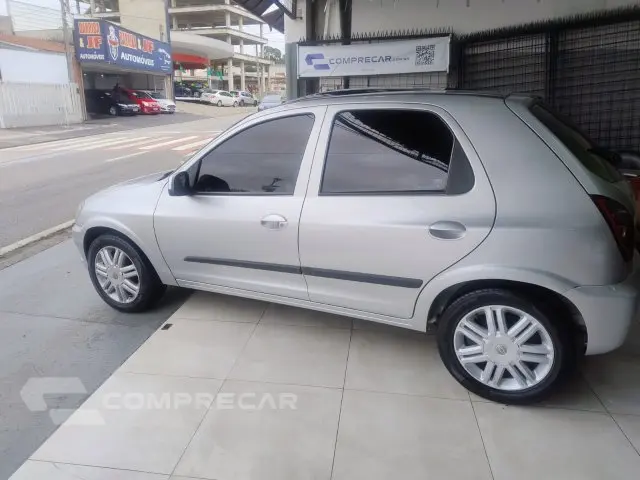CELTA - 1.0 MPFI LT 8V 4P MANUAL