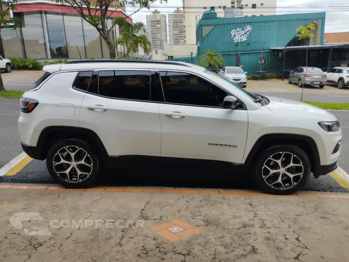 Compass 1.3 16V 4P FLEX LONGITUDE T270 TURBO AUTOMÁTICO