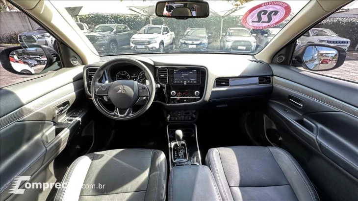 OUTLANDER 2.0 MIVEC GASOLINA HPE AUTOMÁTICO