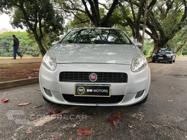 PUNTO - 1.4 8V 4P MANUAL