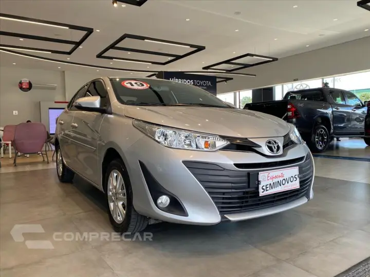 YARIS 1.5 16V FLEX SEDAN XL PLUS TECH MULTIDRIVE