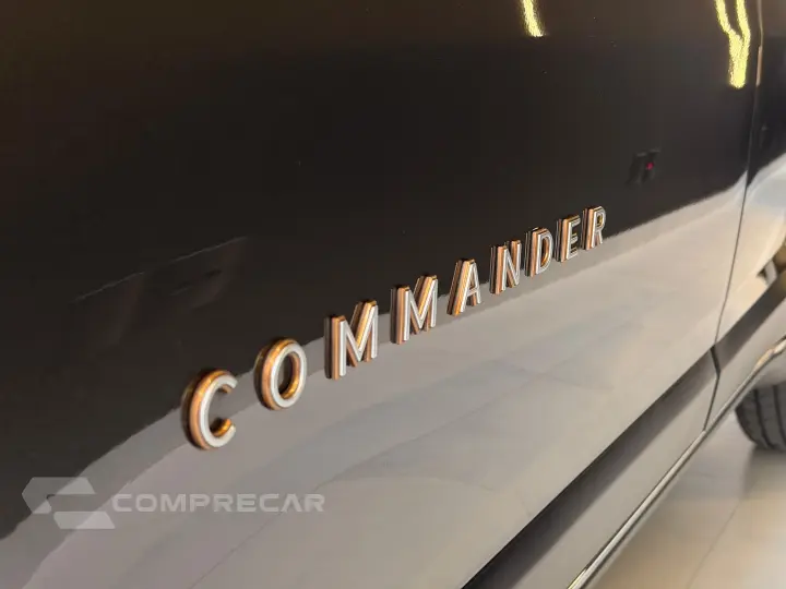 COMMANDER 1.3 T270 TURBO FLEX LONGITUDE AT6