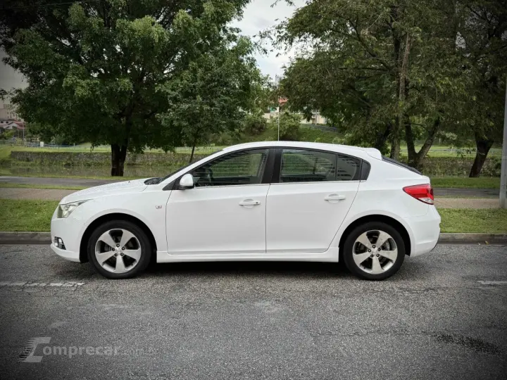 CRUZE 1.8 LT 16V FLEX 4P AUTOMÁTICO