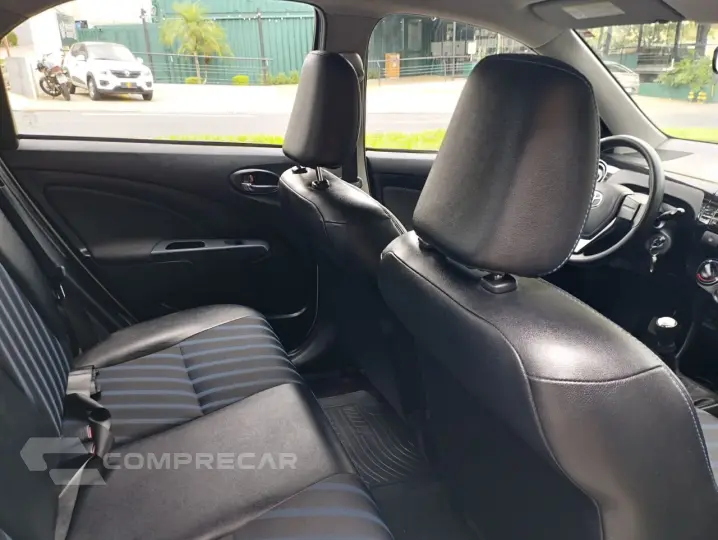 Etios Hatch 1.5 16V 4P FLEX XS