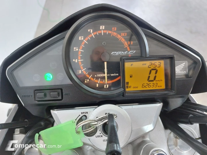 HONDA CB 300R