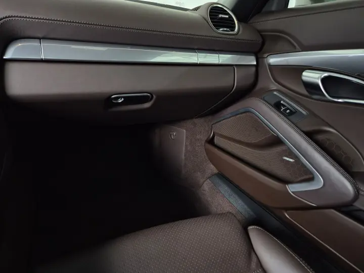 718 2.0 16V H4 Boxster PDK