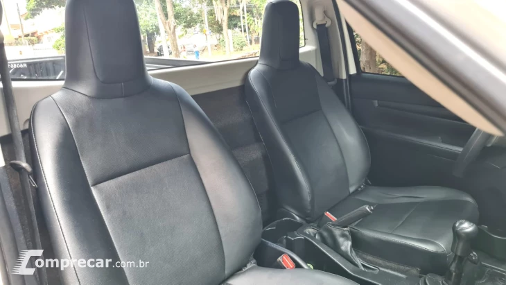 HILUX 2.4 4X4 8V