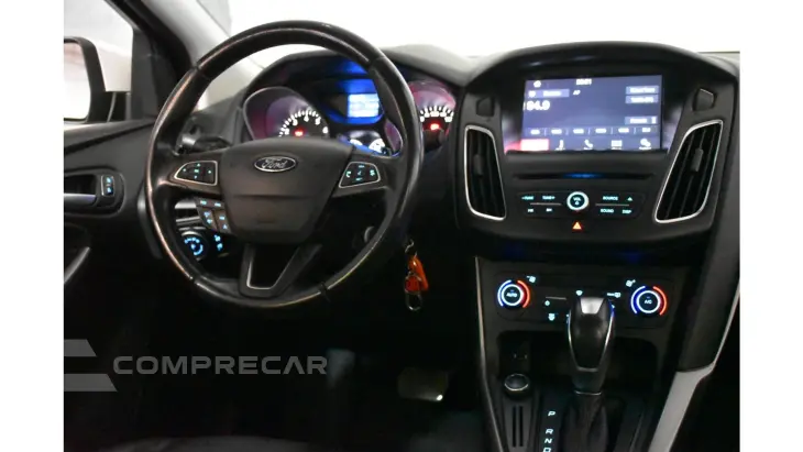 FOCUS SEDAN - 2.0 SE 16V 4P POWERSHIFT