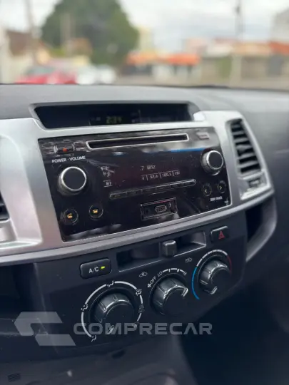 HILUX 2.7 VVT-I CD SR 4X2