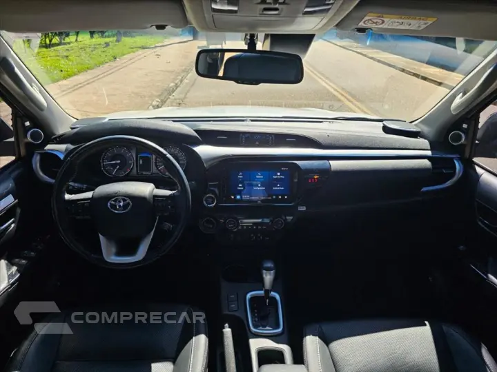 HILUX 2.8 D-4D TURBO DIESEL CD SRX PLUS 4X4 AUTOM
