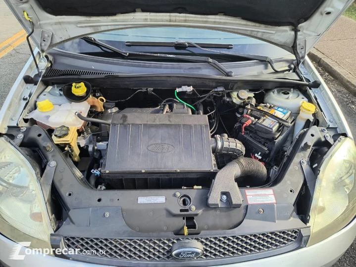 FIESTA 1.6 Rocam Sedan 8V