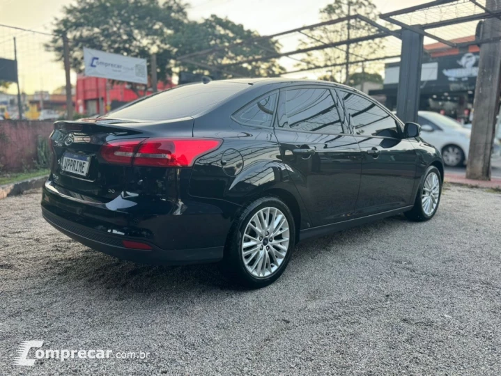 FOCUS 2.0 SE Sedan 16V
