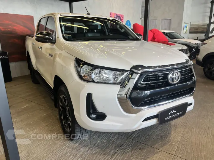 Hilux Caminhonete 2.8 16V SRV 4X4 DIESEL CABINE DUPLA AUTOMÁ