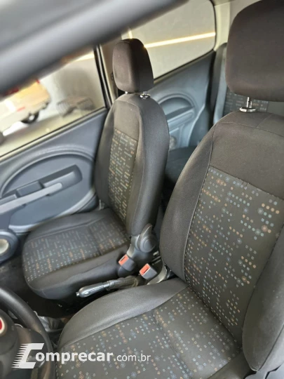 UNO 1.0 EVO Vivace 8V