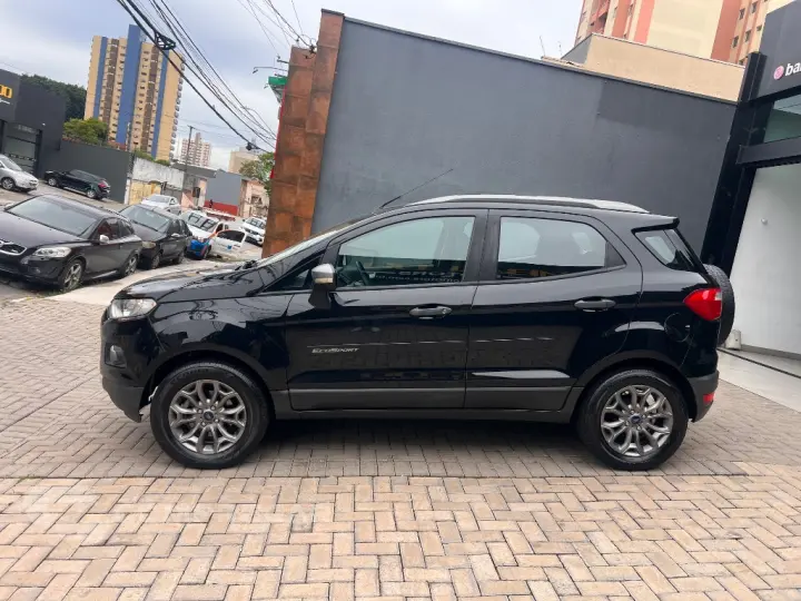 EcoSport FREESTYLE 1.6 16V Flex 5p