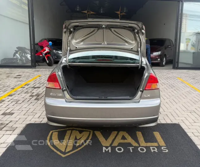 Civic Sedan LX/LXL 1.7 16V 115cv Aut. 4p