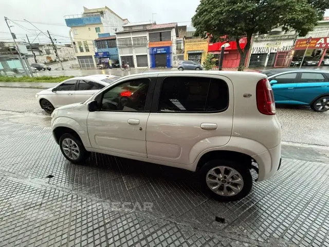 UNO - 1.0 EVO VIVACE 8V 4P MANUAL