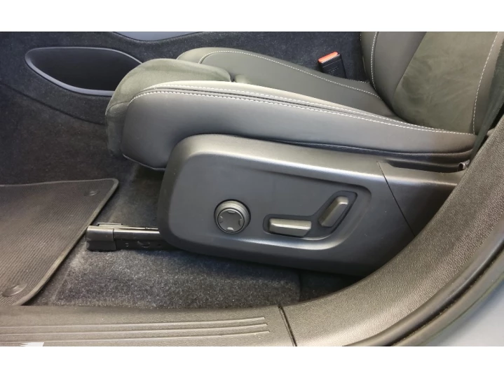 XC40 P6 RECHARGE ELECTRIC PLUS AWD
