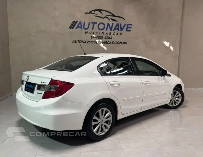 Civic 1.8 16V 4P FLEX LXS AUTOMÁTICO