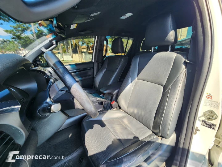 HILUX 2.8 D-4d Turbo CD SRX 4X4