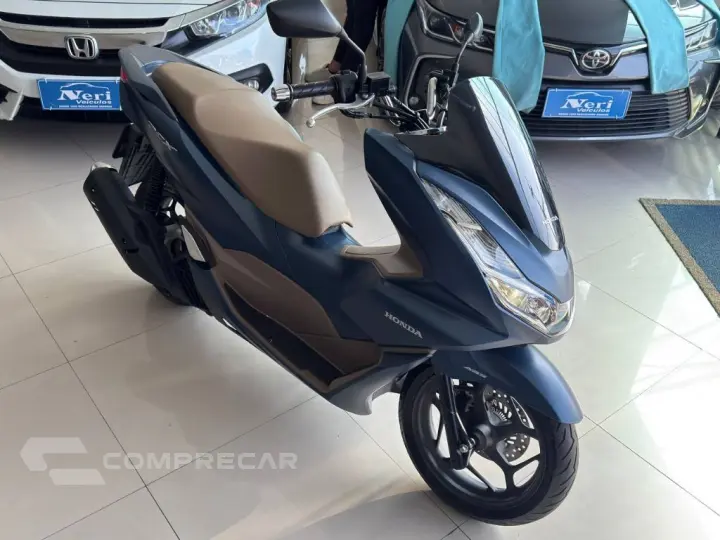 PCX 160 DLX