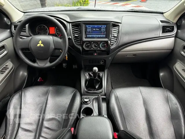 L200 TRITON - 2.4 16V TURBO SPORT GLX CD 4P 4X4 MANUAL