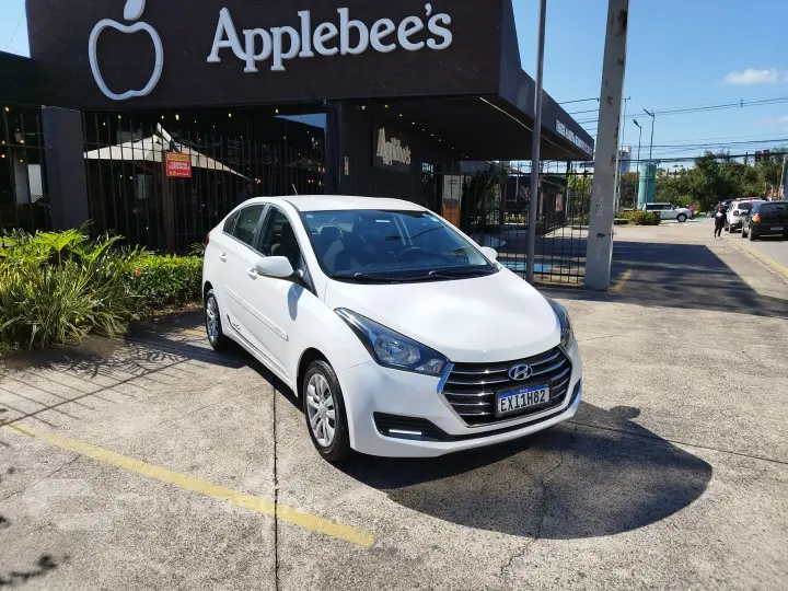 Hyundai HB20S Comfort Plus 1.0 TB Flex 12V Mec. 2019