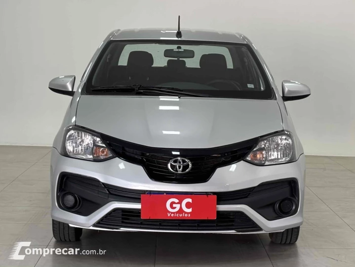 ETIOS 1.5 X PLUS SEDAN 16V FLEX 4P AUTOMÁTICO