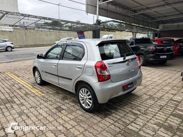 ETIOS HATCH - 1.5 XLS 16V 4P MANUAL