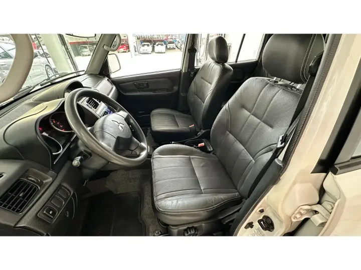 PAJERO TR4 2.0 4X2 16V 140CV FLEX 4P AUTOMÁTICO