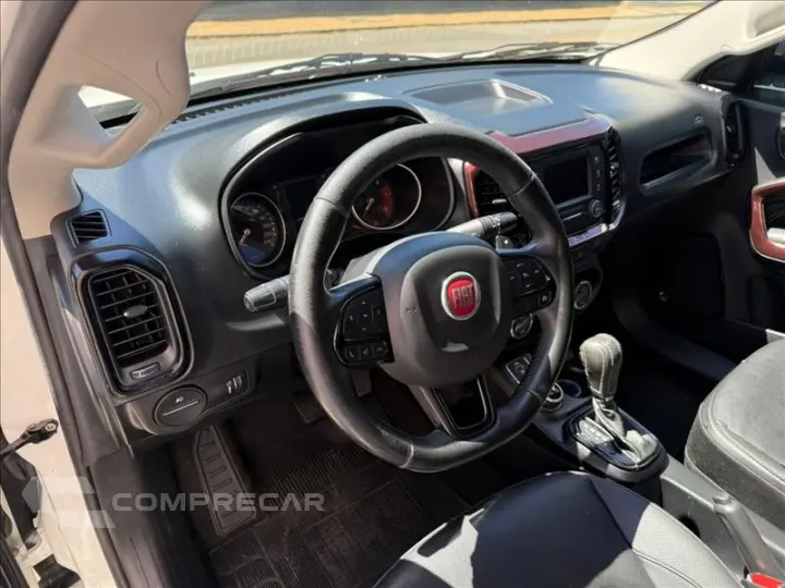 TORO 2.0 16V Turbo Freedom 4WD AT9