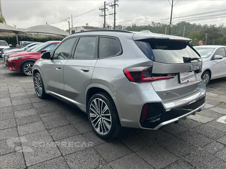 X1 2.0 16V TURBO GASOLINA SDRIVE20I M SPORT STEPT