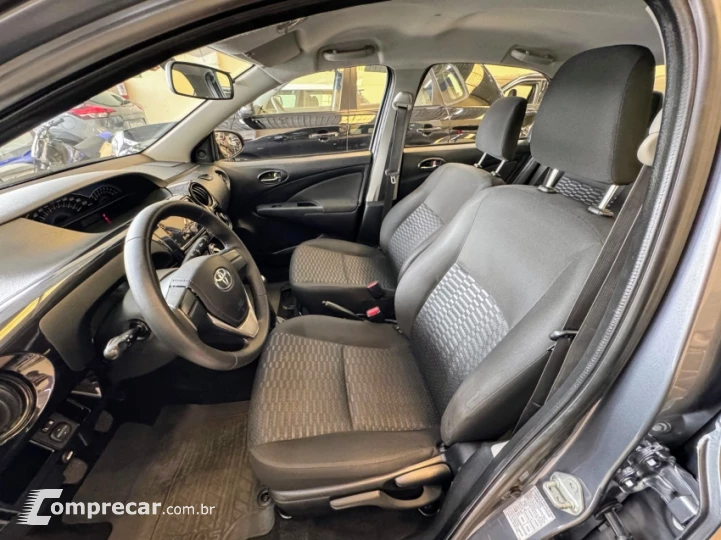 ETIOS 1.5 X Sedan 16V