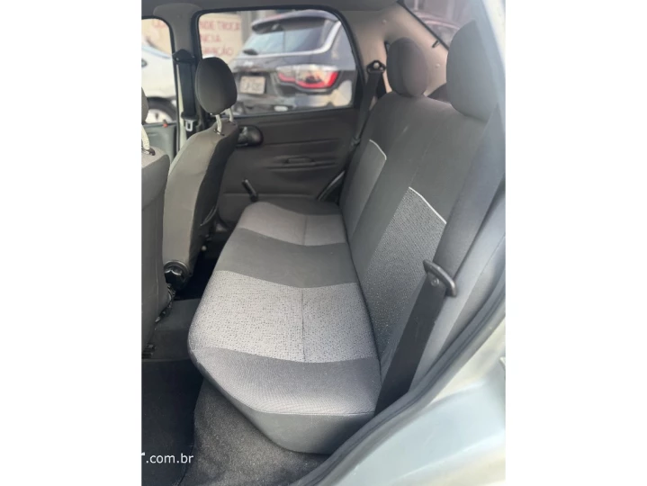 CLASSIC 1.0 MPFI LS 8V FLEX 4P MANUAL