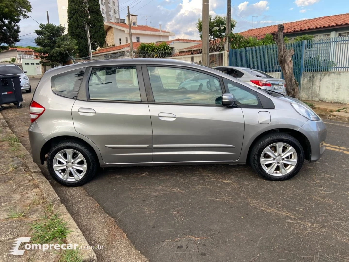 FIT 1.4 LX 16V