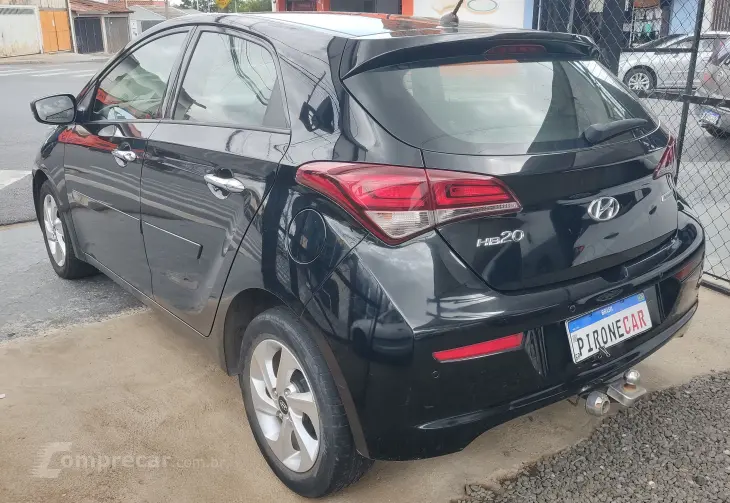 HB20 1.6 Comfort 16V