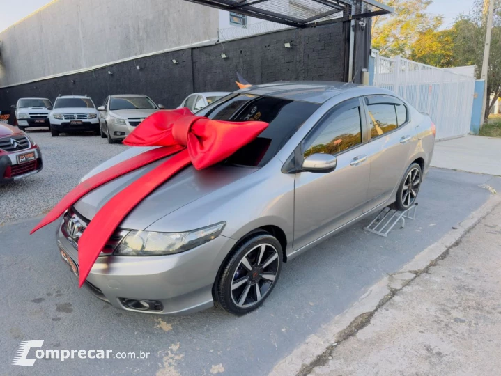CITY 1.5 EX Sedan 16V