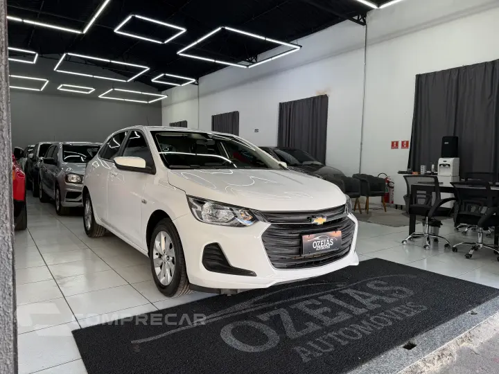 ONIX 1.0 Turbo LT