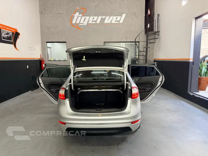 FIESTA 1.6 TI-VCT FLEX SEL POWERSHIFT