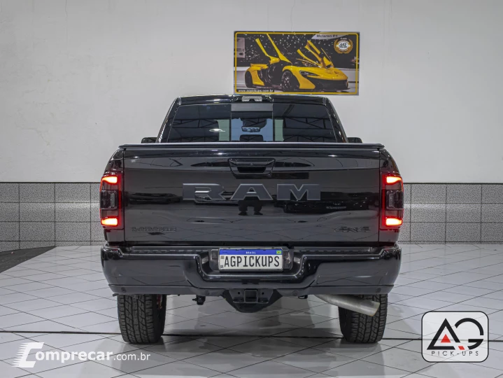 3500 6.7 I6 Turbo Laramie Night Edition CD 4X4