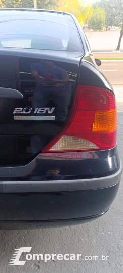 FOCUS 2.0 Sedan 16V