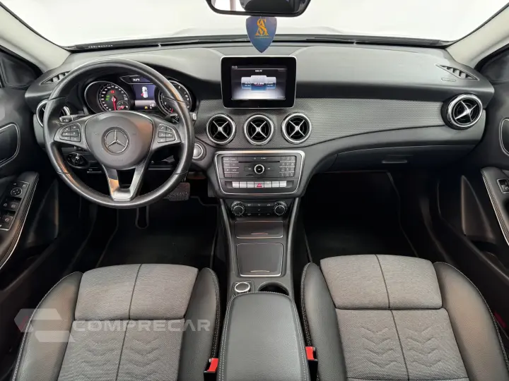 GLA 200 1.6 CGI Style 16V Turbo