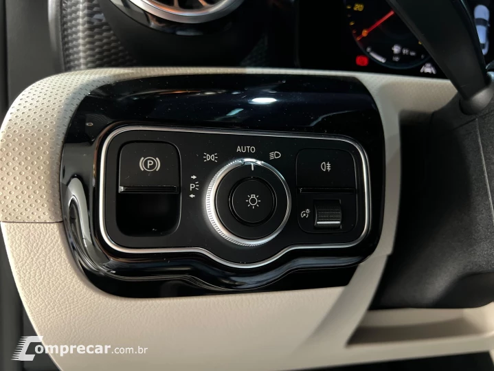 CLA 250 2.0 CGI GASOLINA 7G-DCT