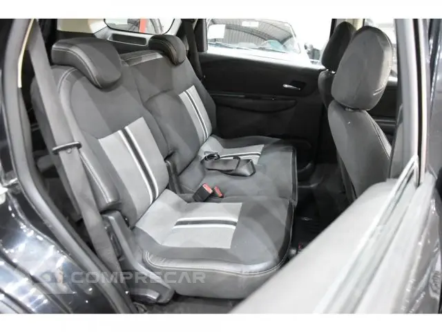 SPIN - 1.8 ACTIV 8V 4P AUTOMÁTICO