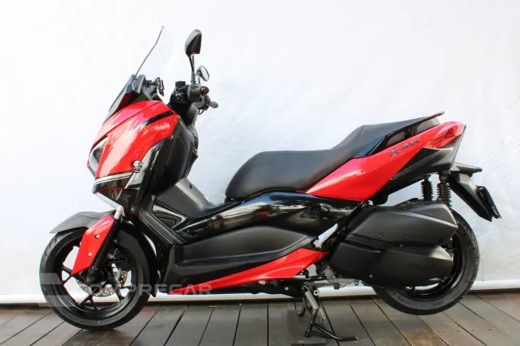 YAMAHA XMAX ABS