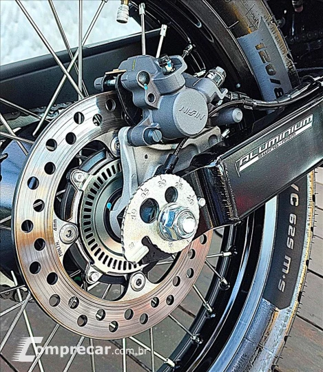 XRE 300 SAHARA