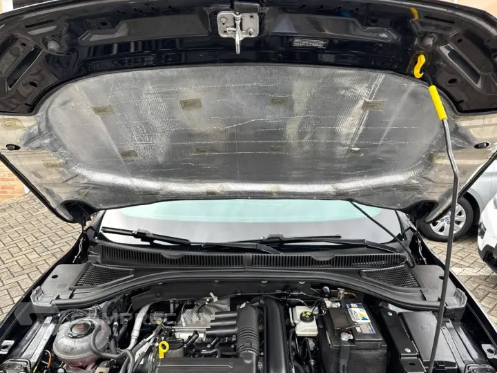 JETTA R-Line 250 TSI 1.4 Flex 16V Aut.