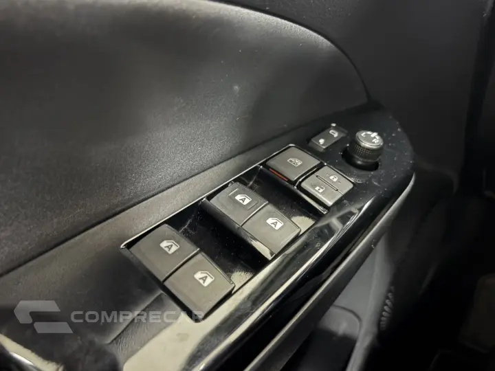 YARIS 1.5 16V FLEX XLS CONNECT MULTIDRIVE